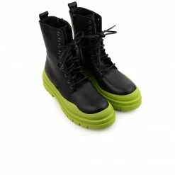 L'INTERVALLE Nagasaki Black Leather/Green Sole WOMEN