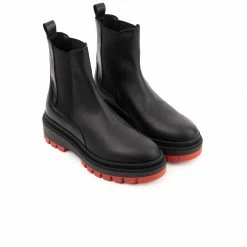 L'INTERVALLE Lucena Black Leather/Red Sole