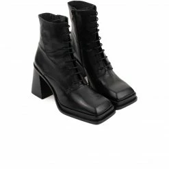 L'INTERVALLE Versailles Black Leather WOMEN