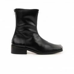 L'INTERVALLE Jaca Black Leather