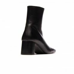 L'INTERVALLE Sintra Black Leather