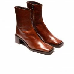 L'INTERVALLE Truro Chestnut Leather