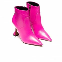 L'INTERVALLE Nitero Fuschia Leather