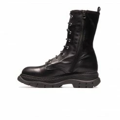 L'INTERVALLE Robertson Black Leather