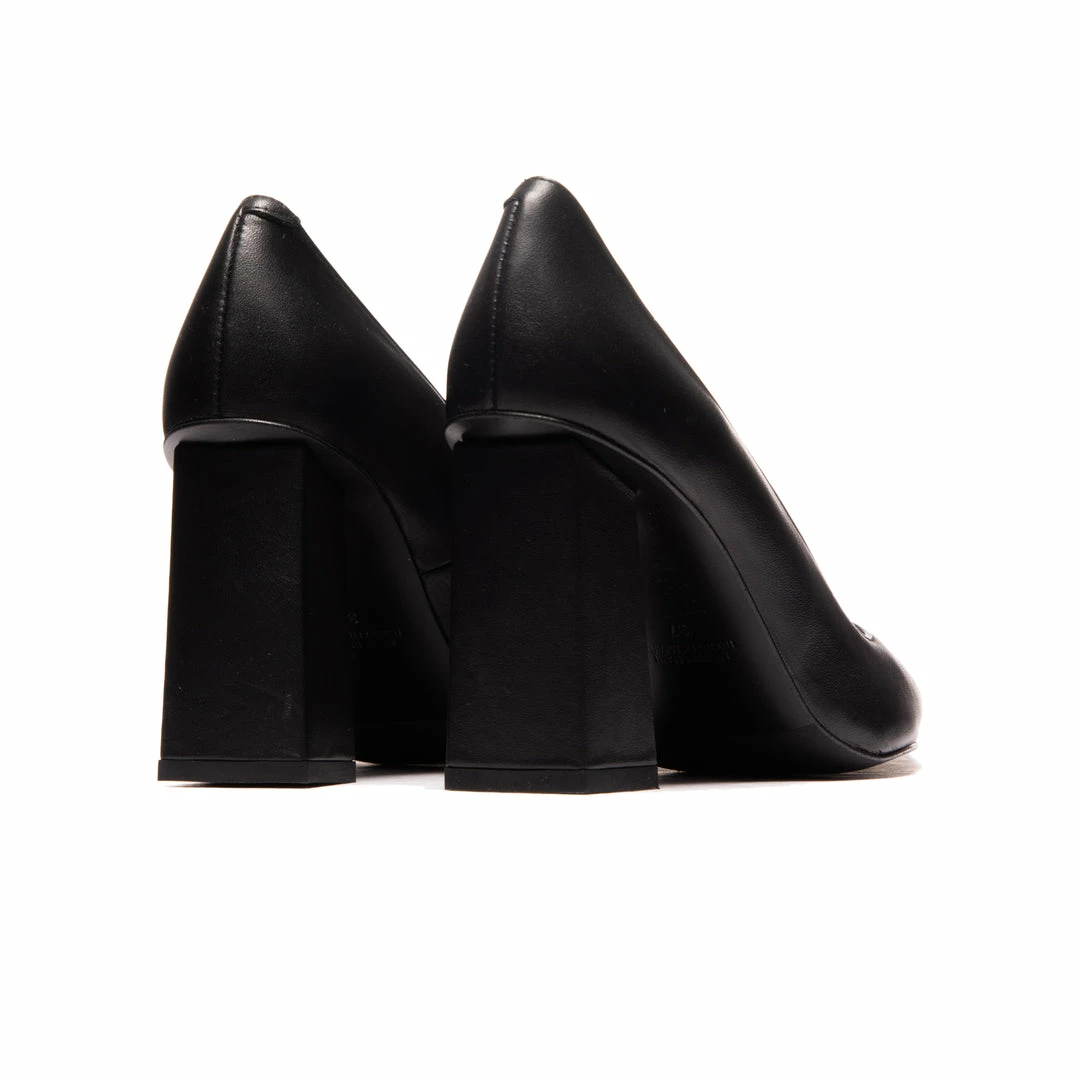 L'INTERVALLE Larial Black Leather 4 L'INTERVALLE Larial Black Leather