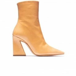 L'INTERVALLE Braga Nude Leather