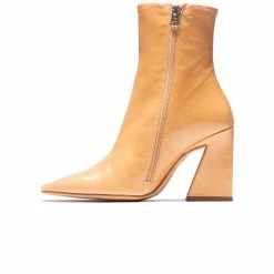 L'INTERVALLE Braga Nude Leather