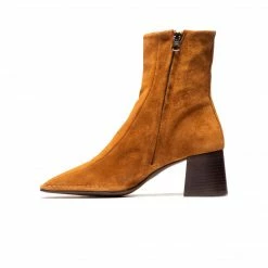 L'INTERVALLE Dublin Tan Suede