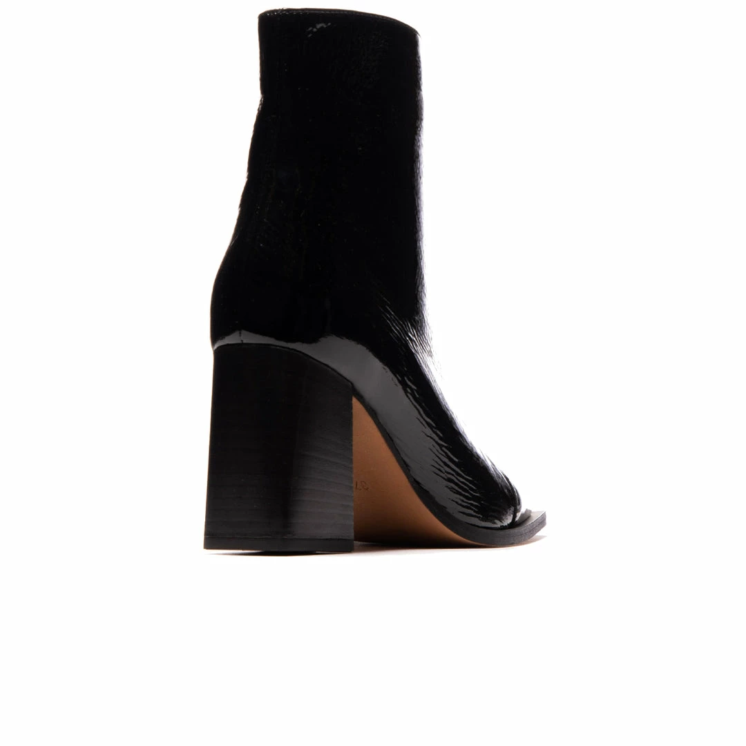 L'INTERVALLE Bergamo Black Naplack WOMEN 4 L'INTERVALLE Bergamo Black Naplack WOMEN