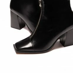 L'INTERVALLE WOMEN Bergamo Black Leather