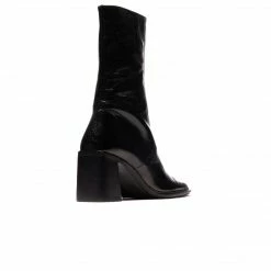 L'INTERVALLE Manor Black Leather