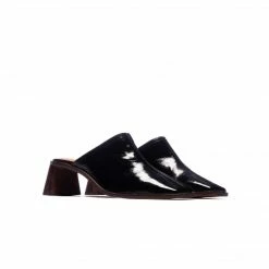 L'INTERVALLE Lilia Black Leather