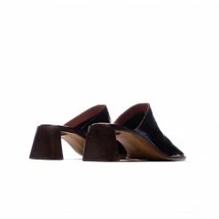 L'INTERVALLE Lilia Black Leather