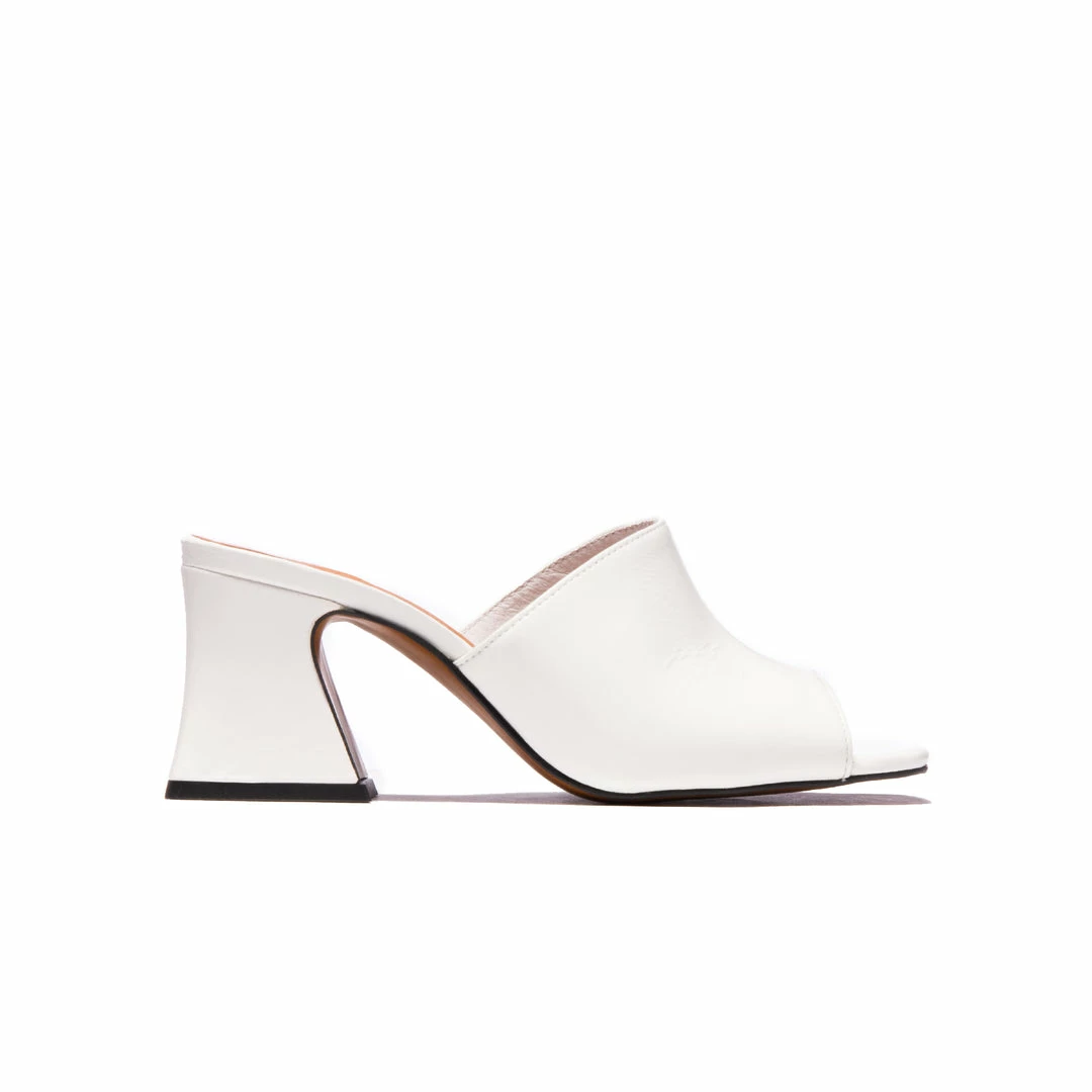 L'INTERVALLE Anahid White Leather 1 L'INTERVALLE Anahid White Leather