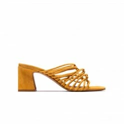 L'INTERVALLE Delicia Mustard Suede