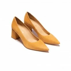 L'INTERVALLE Lariba Camel Suede