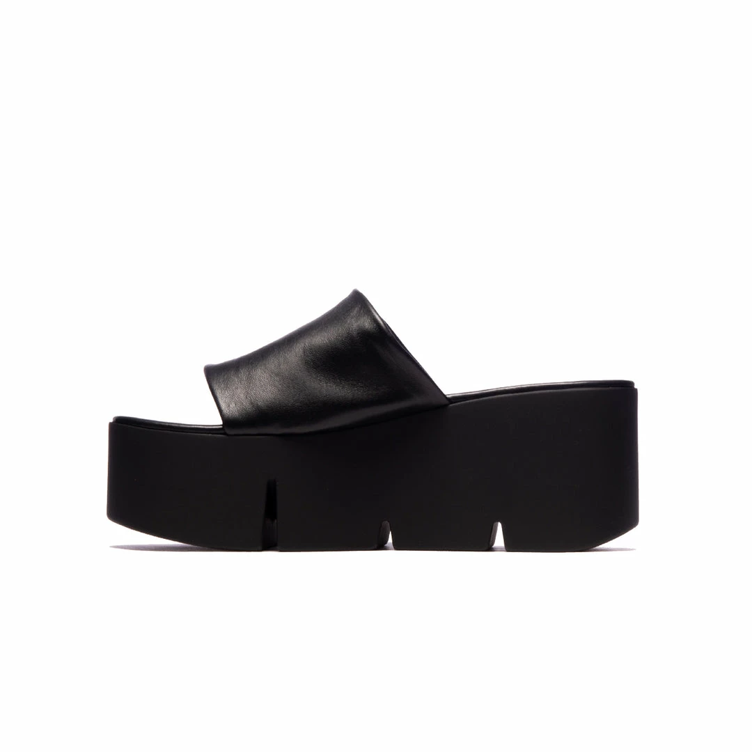 L'INTERVALLE Jaya Black Leather WOMEN 3 L'INTERVALLE Jaya Black Leather WOMEN