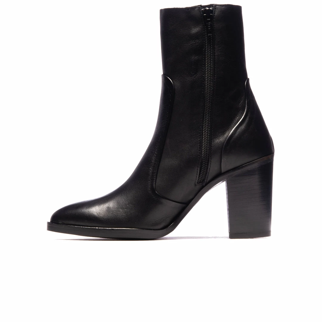 L'INTERVALLE WOMEN Cadiz Black Leather 2 L'INTERVALLE WOMEN Cadiz Black Leather