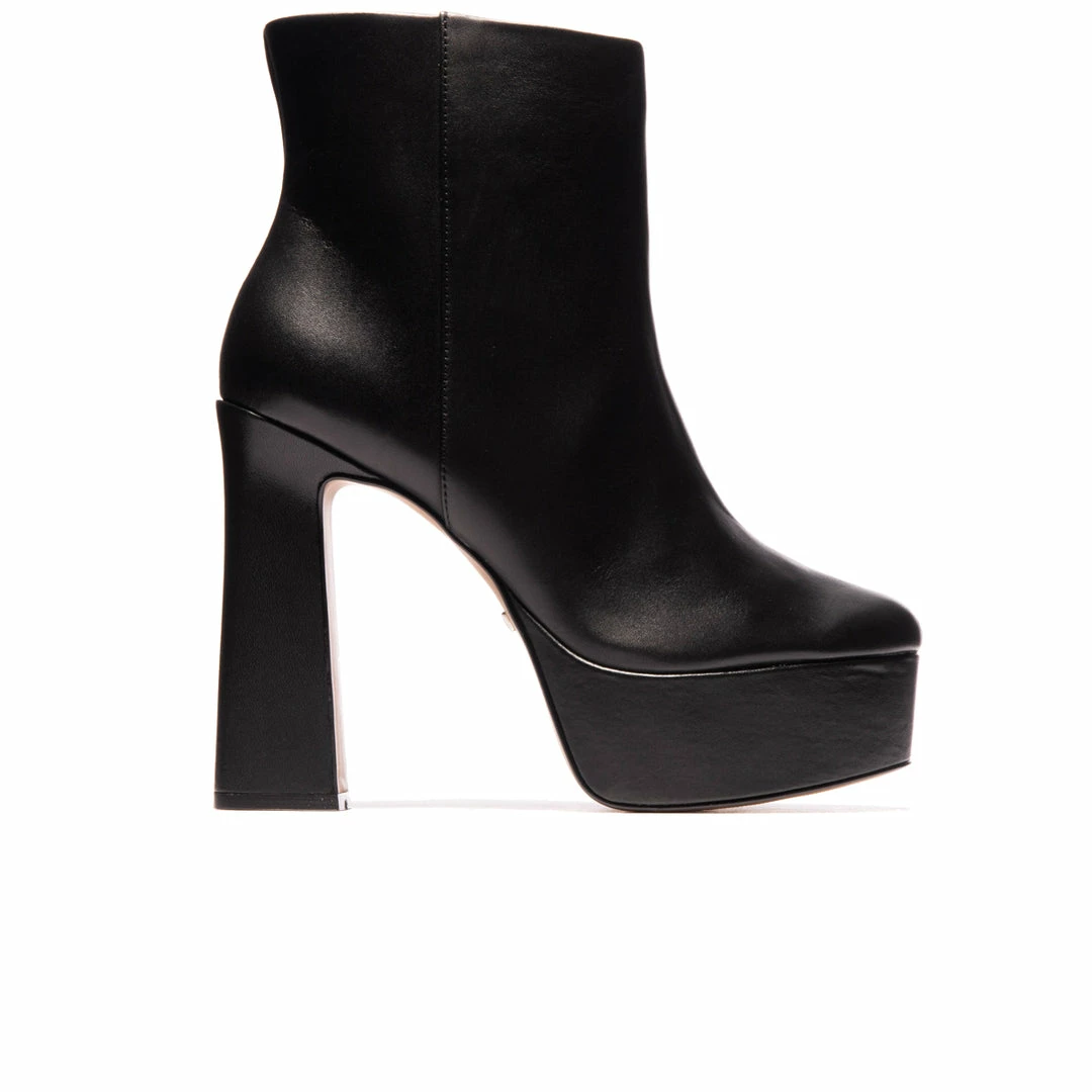 L'INTERVALLE WOMEN Ria Black Leather 1 L'INTERVALLE WOMEN Ria Black Leather