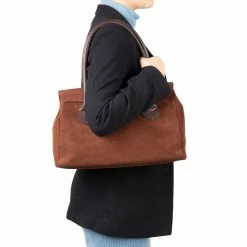 L'INTERVALLE Mazarine Brown Suede