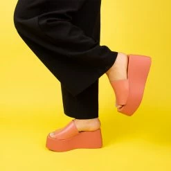 L'INTERVALLE Bae Pink Leather WOMEN