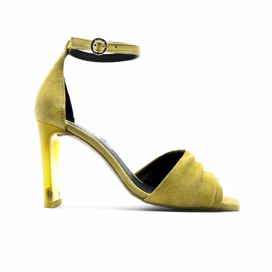 L'intervalle WOMEN Clarissa Yellow Suede 1 L'intervalle WOMEN Clarissa Yellow Suede