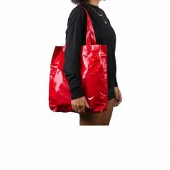 L'INTERVALLE Liberté Red