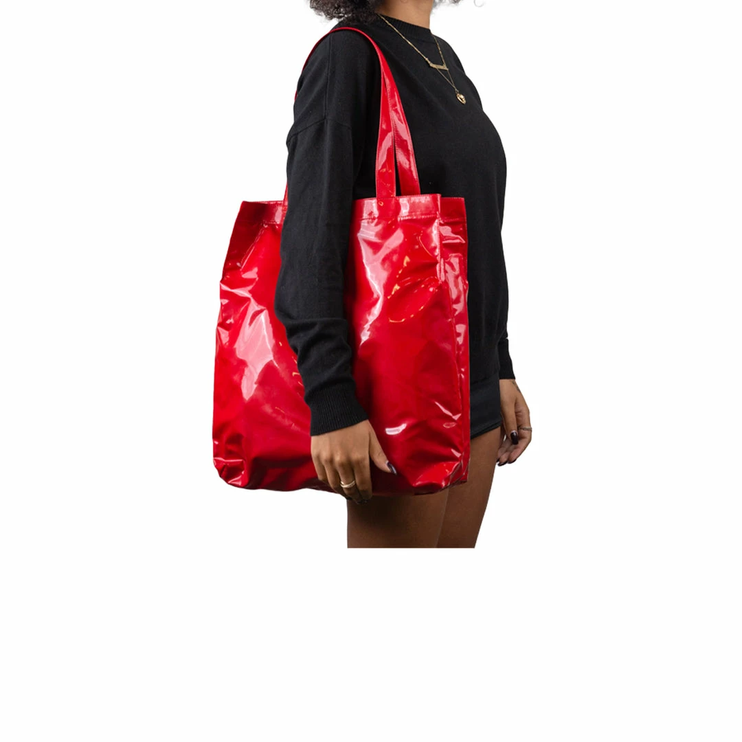 L'INTERVALLE Liberté Red 2 L'INTERVALLE Liberté Red