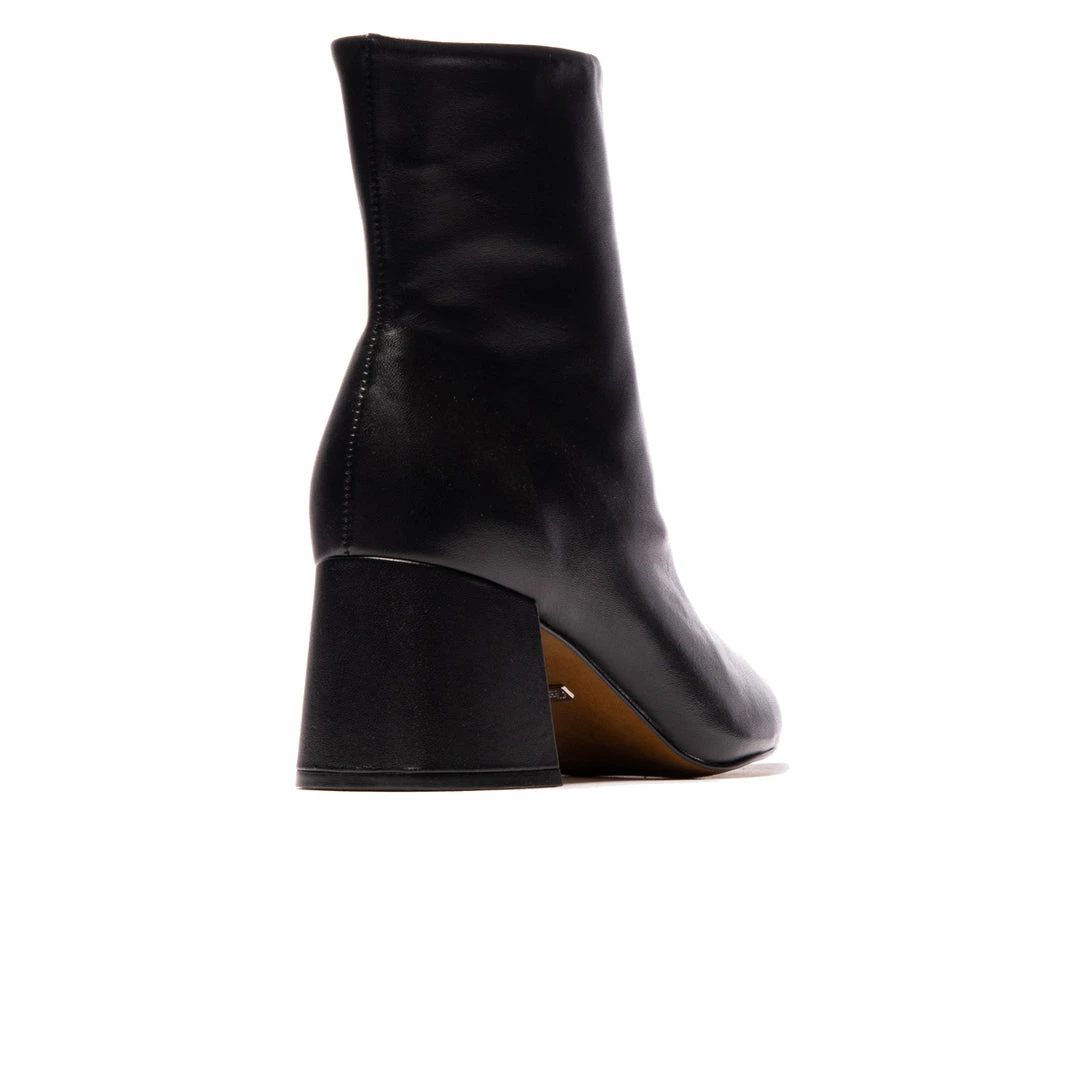 L'INTERVALLE Belem Black Leather WOMEN 4 L'INTERVALLE Belem Black Leather WOMEN