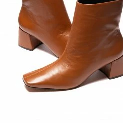 L'INTERVALLE Aracaju Caramel Leather 9 L'INTERVALLE Aracaju Caramel Leather