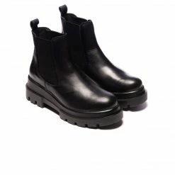 L'INTERVALLE Bandit Black Leather