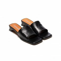 L'INTERVALLE Patmos Black Leather WOMEN