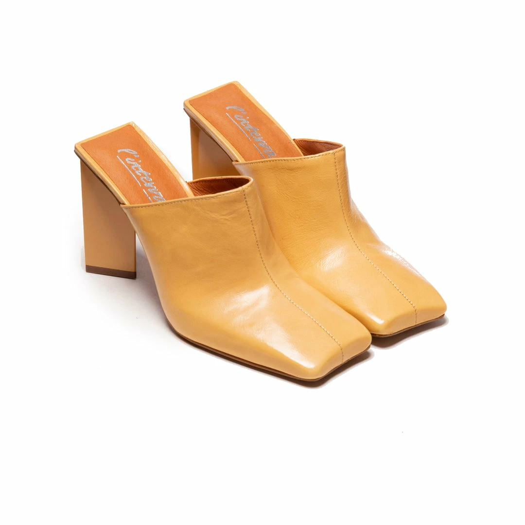 L'INTERVALLE WOMEN Loutro Nude Leather 2 L'INTERVALLE WOMEN Loutro Nude Leather