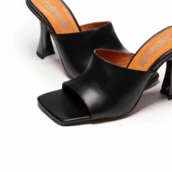 L'INTERVALLE Cythera Black Leather WOMEN