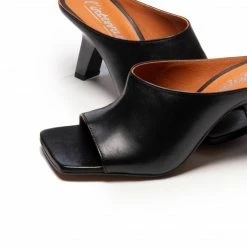 L'INTERVALLE Monet Black Leather