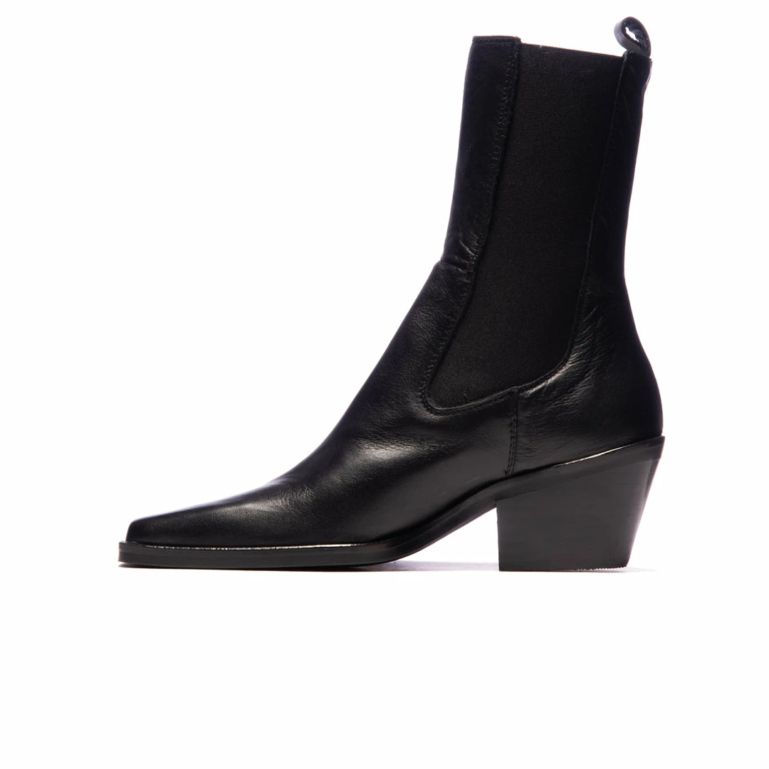 L'INTERVALLE Alacantra Black Leather 3 L'INTERVALLE Alacantra Black Leather