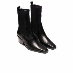 L'INTERVALLE Alacantra Black Leather 9 L'INTERVALLE Alacantra Black Leather