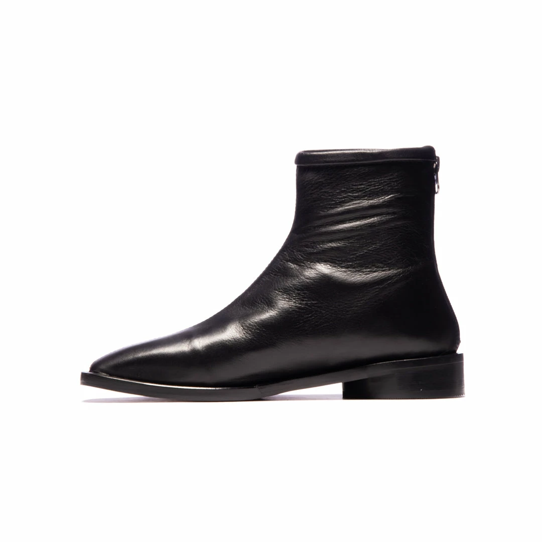 L'INTERVALLE Alfama Black Leather 3 L'INTERVALLE Alfama Black Leather