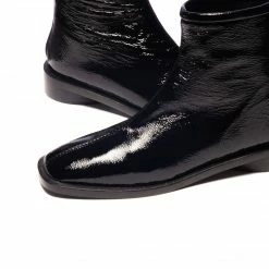 L'INTERVALLE WOMEN Alfama Black Naplack