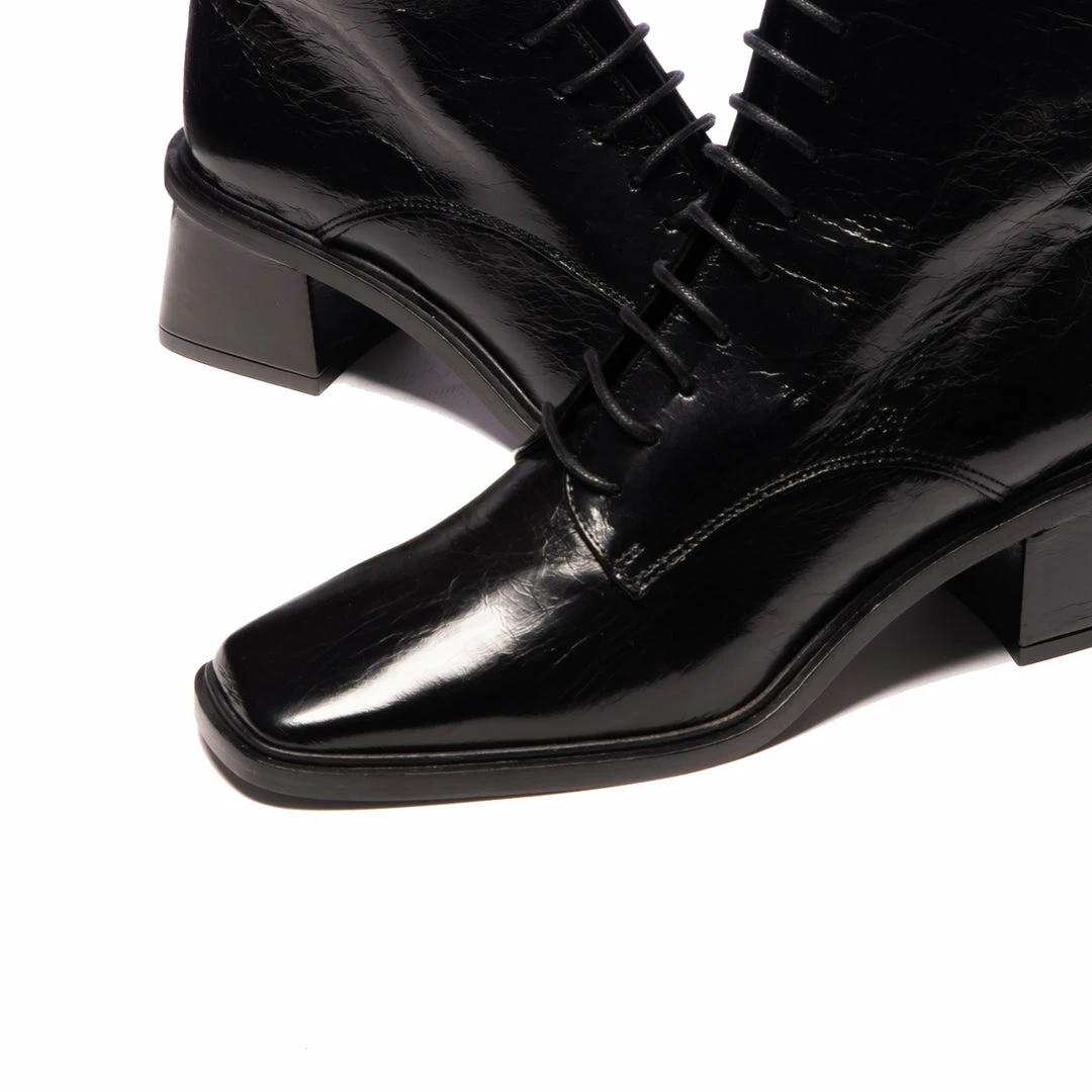 L'INTERVALLE Moffat Black Leather 5 L'INTERVALLE Moffat Black Leather