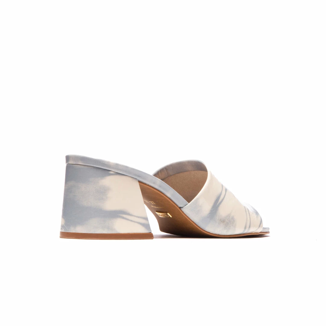 L'INTERVALLE Clarabelle Blue Tie Dye 4 L'INTERVALLE Clarabelle Blue Tie Dye