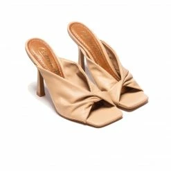 L'INTERVALLE Begonia Almond Leather