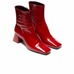 L'INTERVALLE Fulton Berry Leather