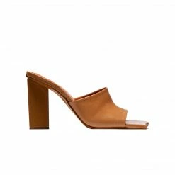 L'INTERVALLE WOMEN Matala Camel Leather