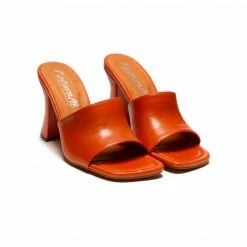 L'INTERVALLE Symi Rust Leather WOMEN
