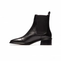 L'INTERVALLE Devonport Black Leather