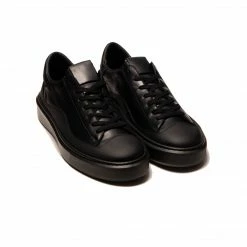 L'INTERVALLE Iounnis Black Leather MEN