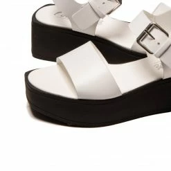 L'INTERVALLE Avola White Leather