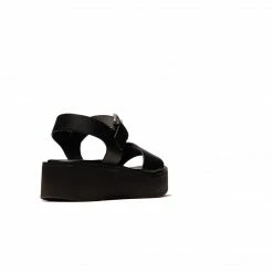 L'INTERVALLE Avola Black Leather