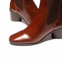 L'INTERVALLE Whitby Chestnut Leather WOMEN